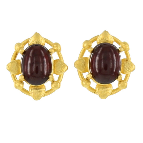 OVAL STUDS / GARNET