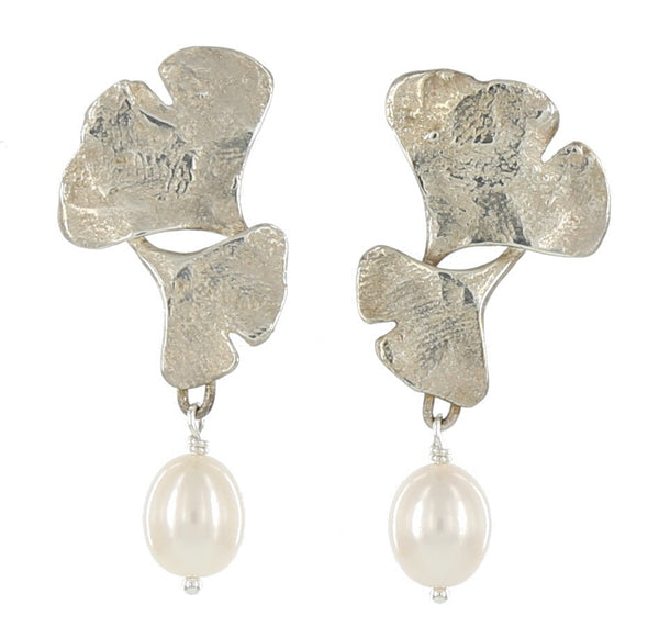 DOUBLE GINGKO  WITH PEARL DROP / SILVER